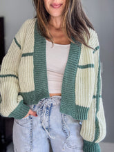 Load image into Gallery viewer, Two Tone Knit Cardigan
